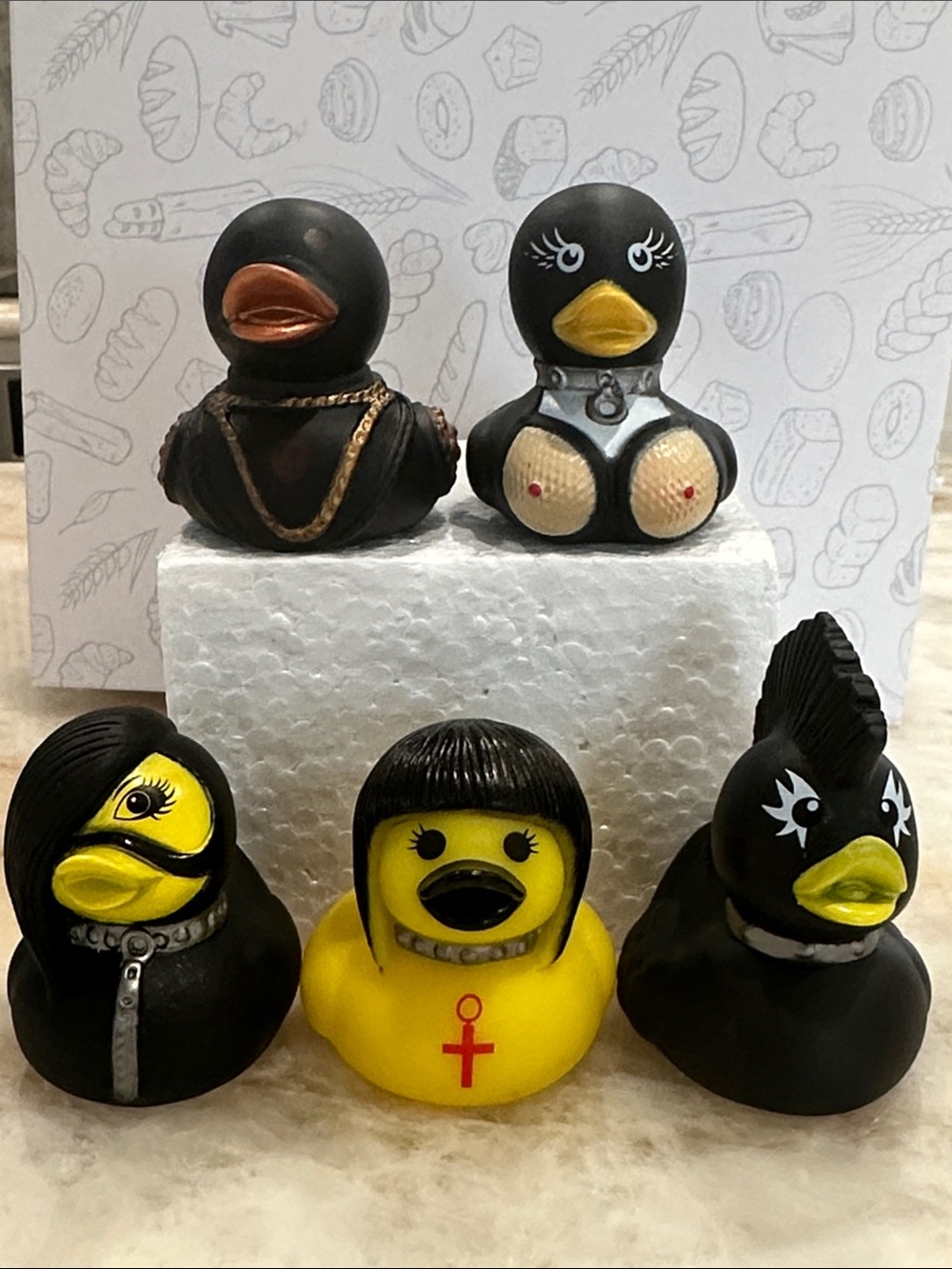 Novelty Black and Yellow Rubber Duck Bath Set  of 5 - Punk & Goth Styles